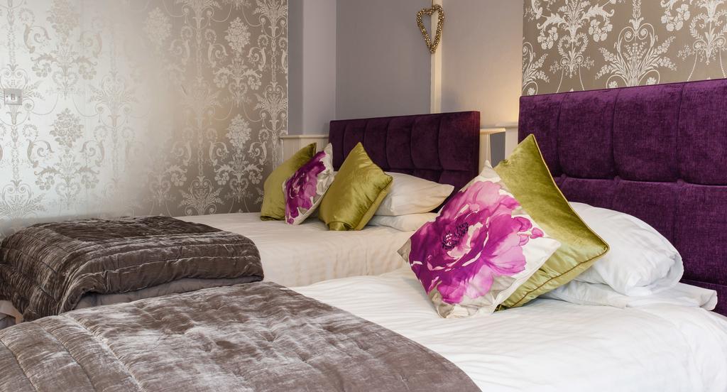 Rooms By Maes Y Mor Town Centre Aberystwyth Bilik gambar