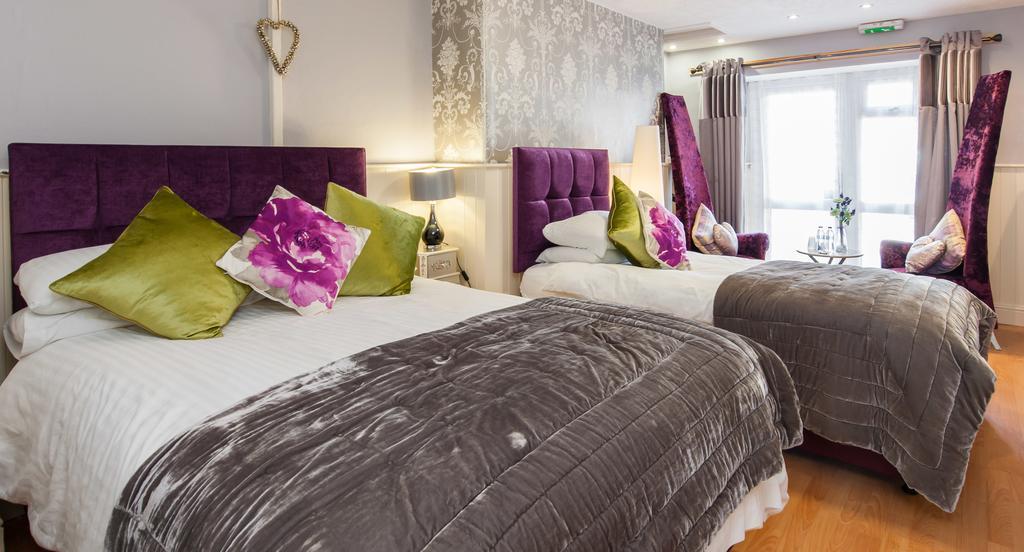 Rooms By Maes Y Mor Town Centre Aberystwyth Bilik gambar